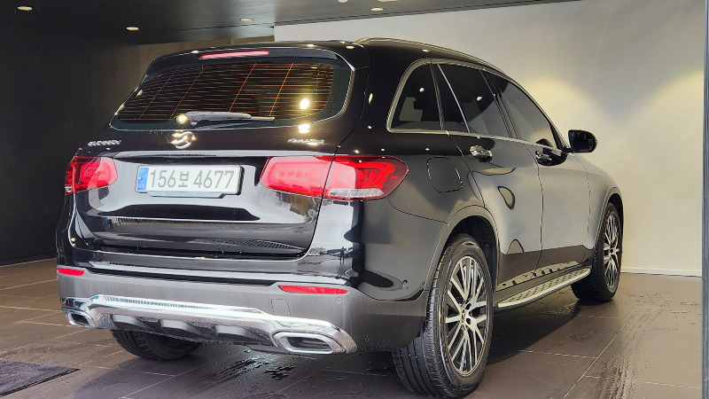 car Mercedes Benz GLC id85183 photo #2
