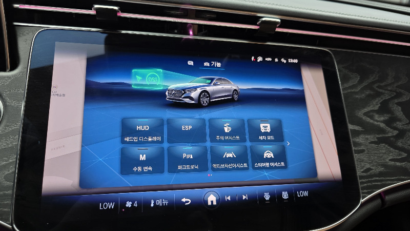 car Mercedes Benz E Class id85207 photo #16