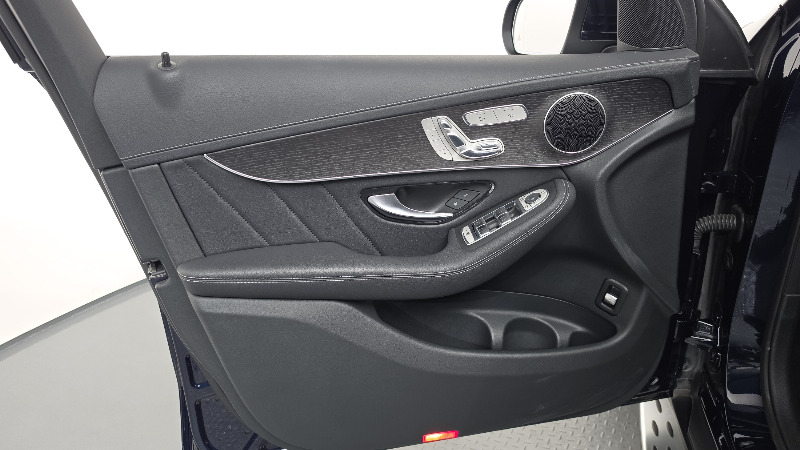 car Mercedes Benz GLC id85227 photo #24