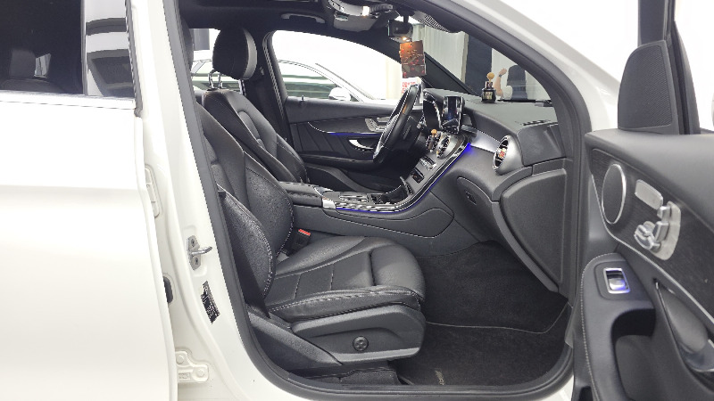 car Mercedes Benz GLC id85228 photo #11
