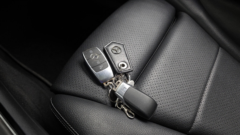 car Mercedes Benz GLC id85228 photo #26