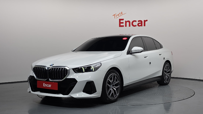 car BMW 5 Series id85233 main photo