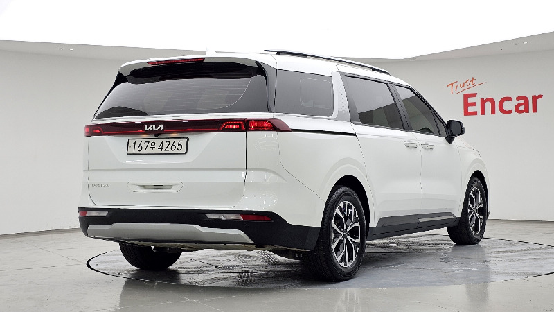 car KIA Carnival id85253 photo #2