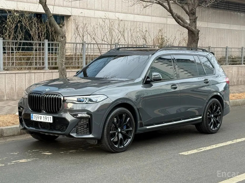 car BMW X7 id85264 photo #2