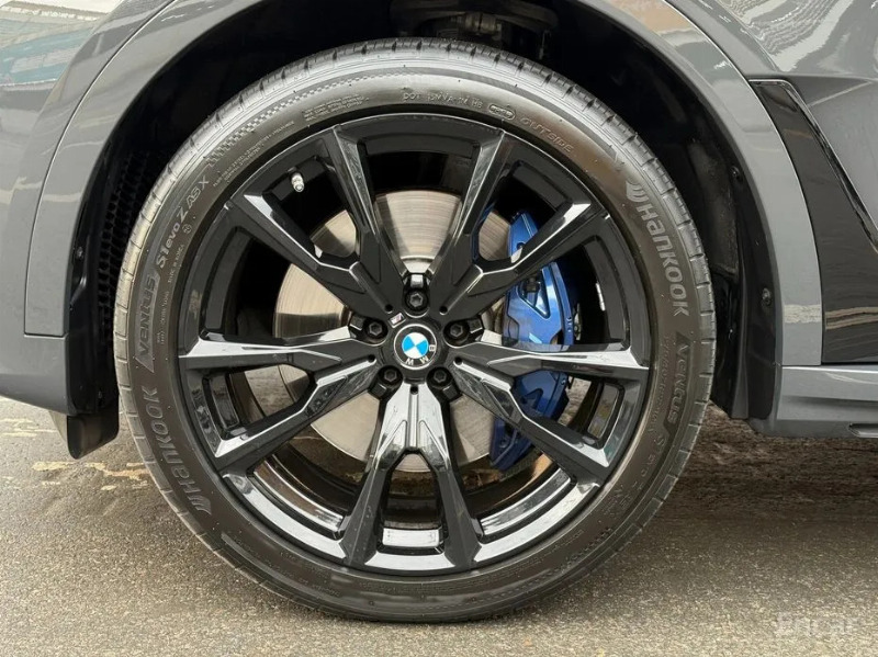 car BMW X7 id85264 photo #4