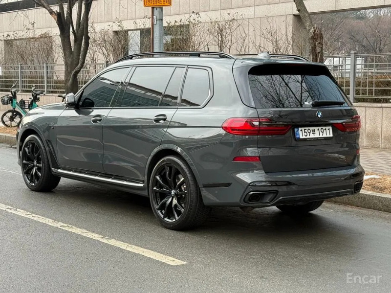 car BMW X7 id85264 photo #5