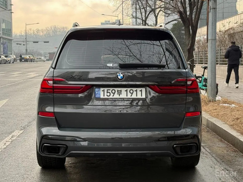 car BMW X7 id85264 photo #6