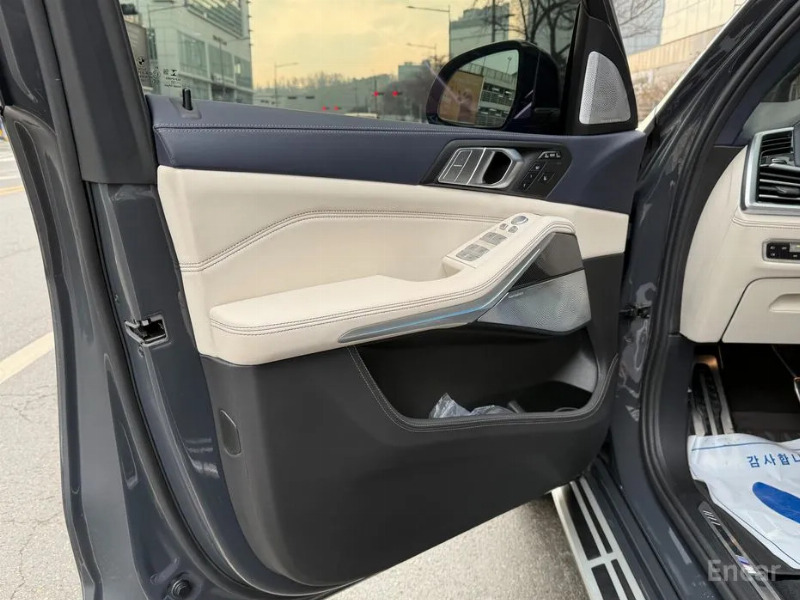 car BMW X7 id85264 photo #9