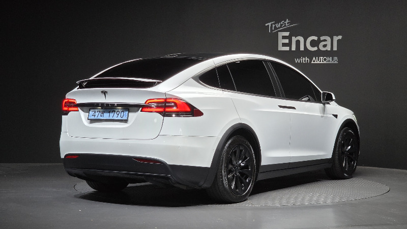 car Tesla Model X id85326 photo #2