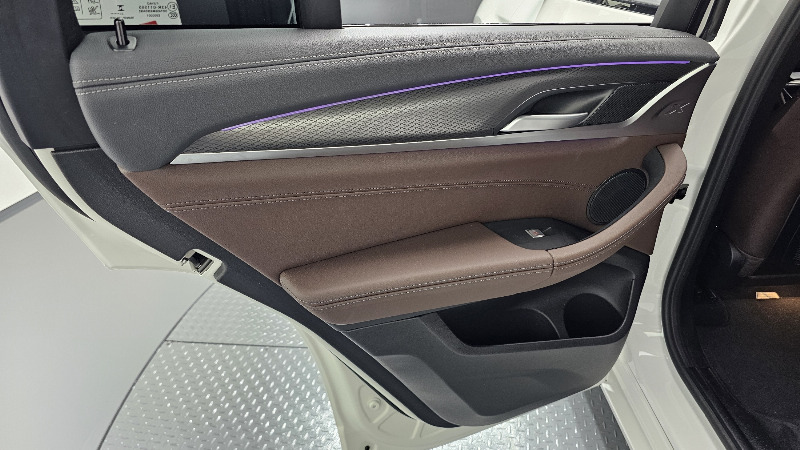 car BMW X4 id85385 photo #25