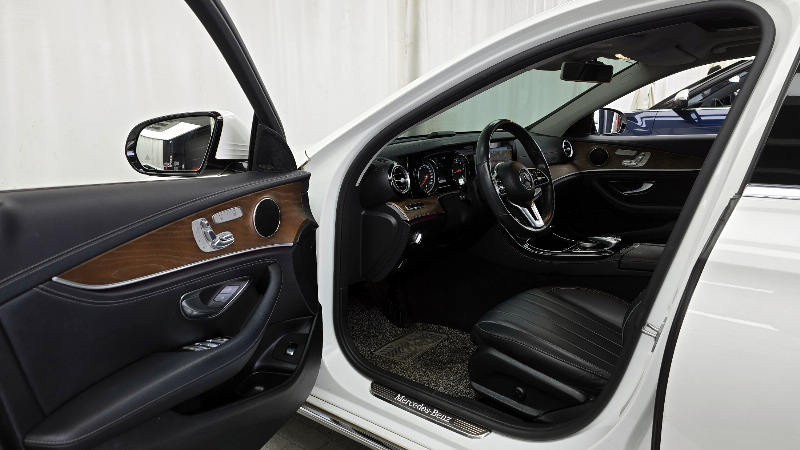 car Mercedes Benz E Class id85405 photo #10