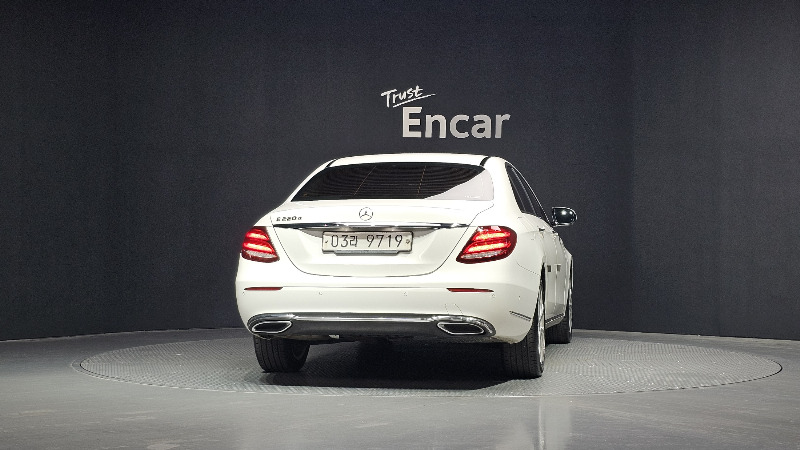 car Mercedes Benz E Class id85405 photo #4