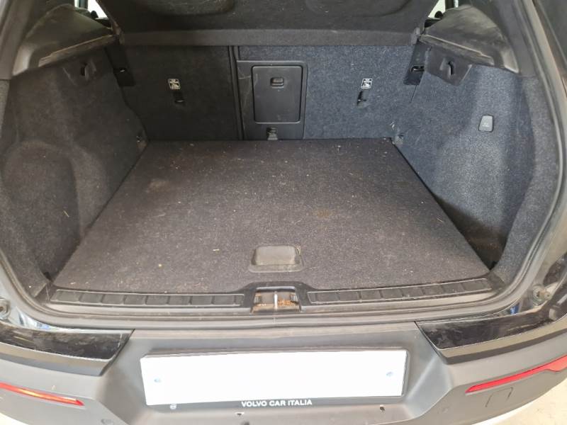 car Volvo XC40 id85428 photo #7
