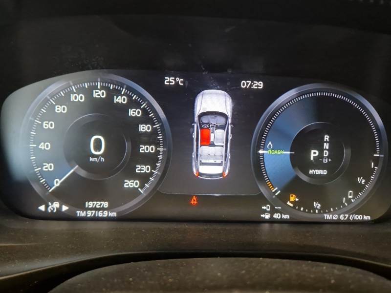 car Volvo XC40 id85437 photo #10