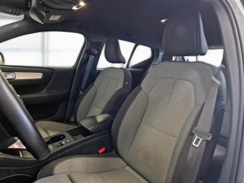 car Volvo XC40 id85437 photo #5