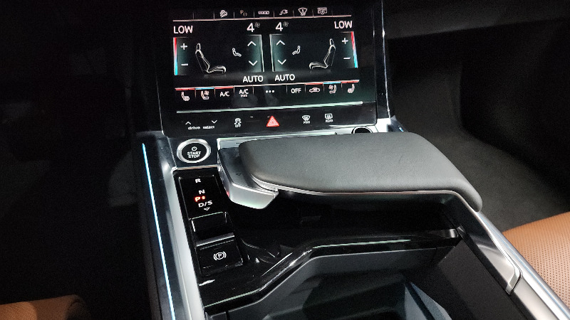 car Audi e-tron id85484 photo #9