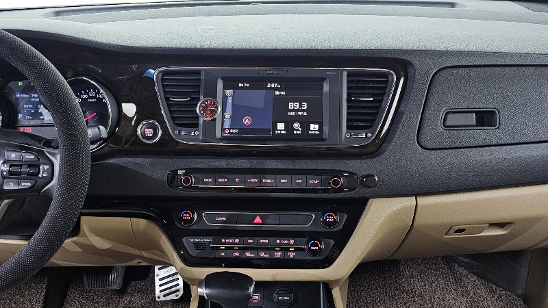 car KIA Carnival id85492 photo #14