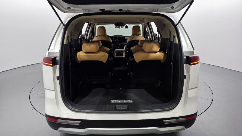 car KIA Carnival id85498 photo #17