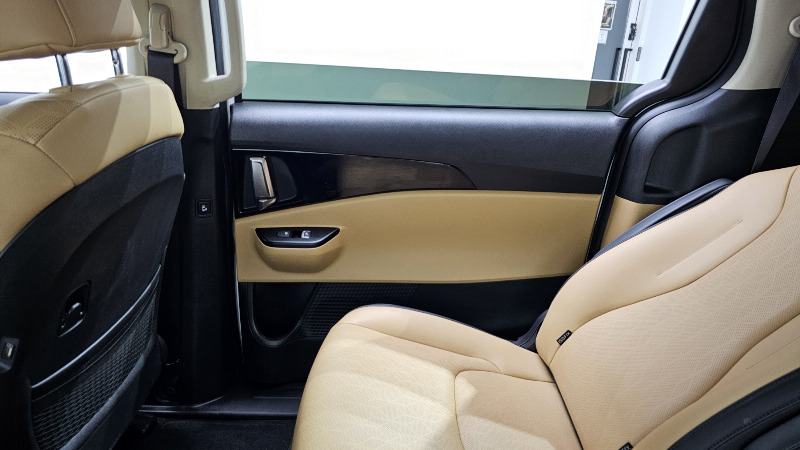 car KIA Carnival id85498 photo #25