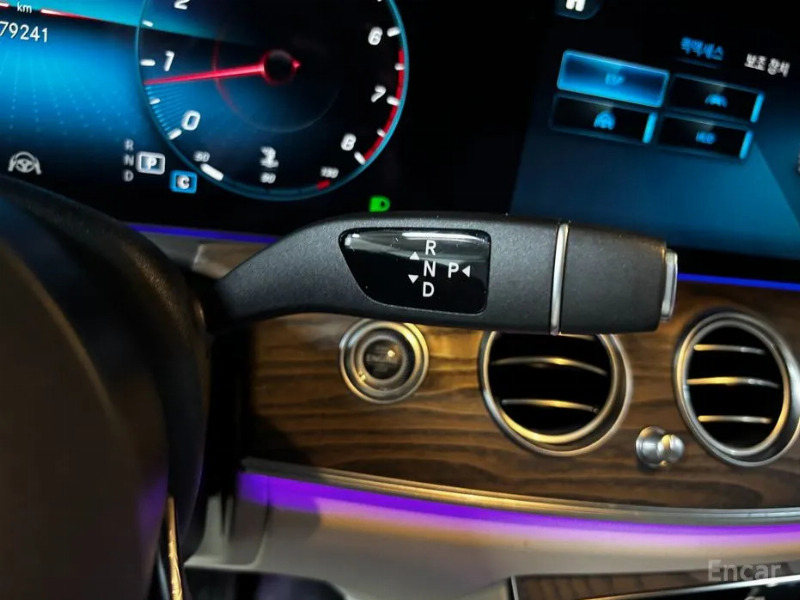 car Mercedes Benz E Class id85543 photo #9