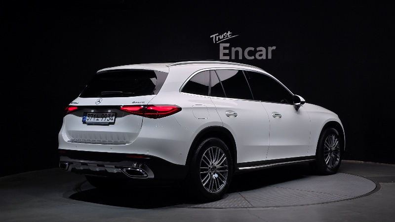 car Mercedes Benz GLC id85571 photo #2