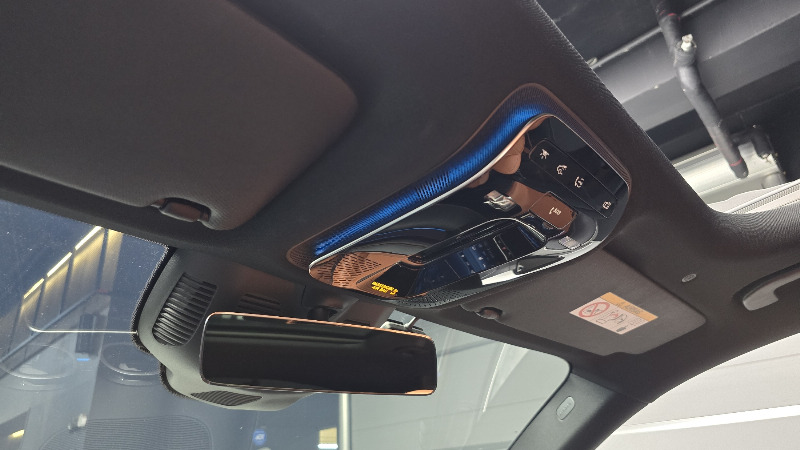 car Mercedes Benz GLC id85571 photo #28