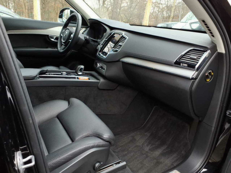 car Volvo XC90 id85580 photo #10