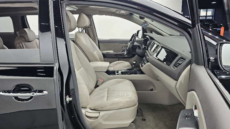 car KIA Carnival id85625 photo #11
