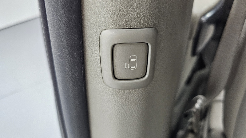 car KIA Carnival id85625 photo #18