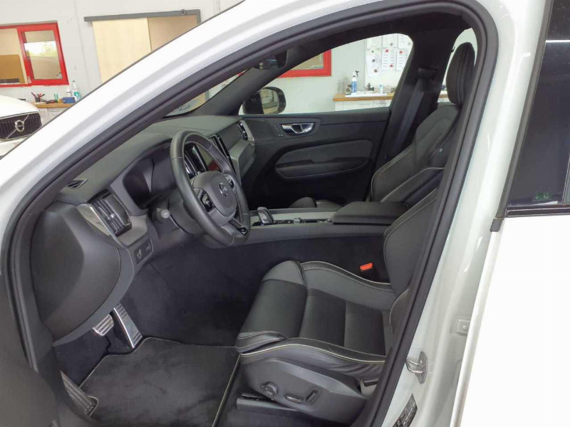 car Volvo XC60 id85634 photo #11