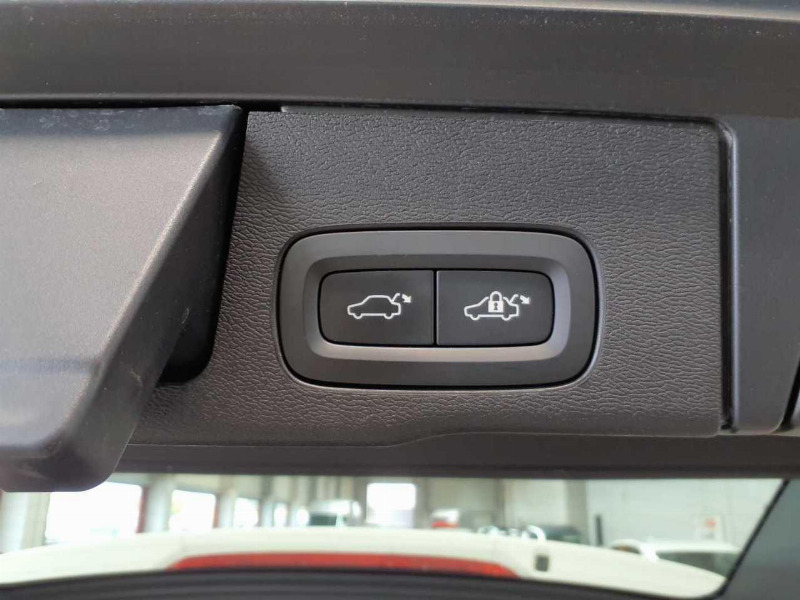 car Volvo XC60 id85634 photo #16