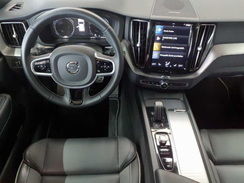car Volvo XC60 id85634 photo #3