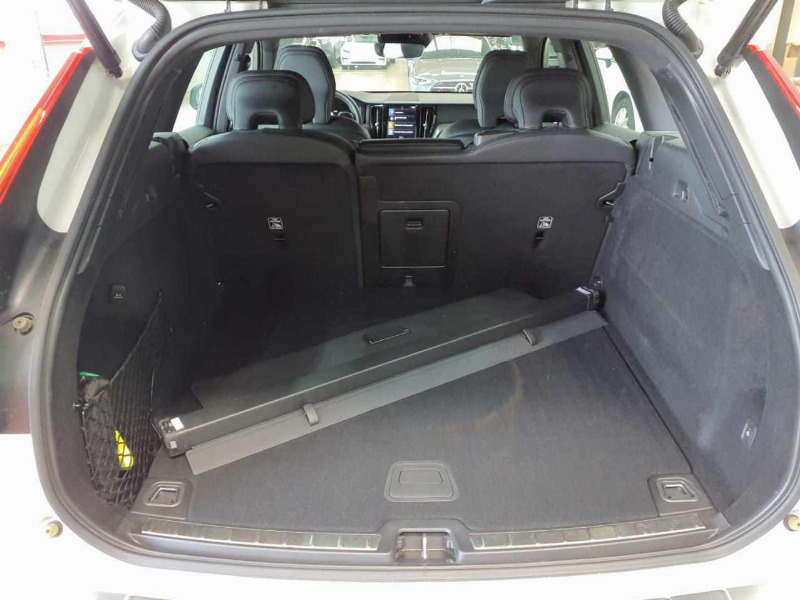 car Volvo XC60 id85634 photo #6