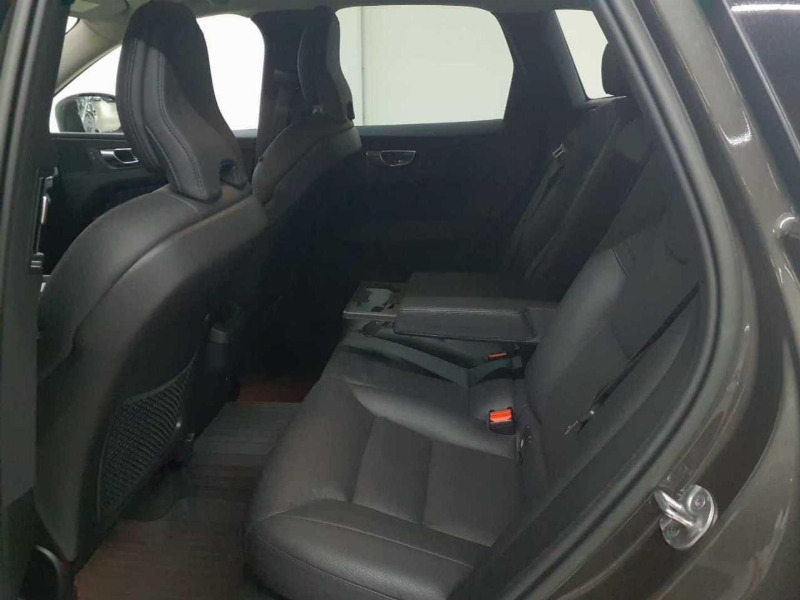 car Volvo XC60 id85635 photo #6