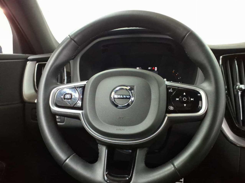car Volvo XC60 id85637 photo #3