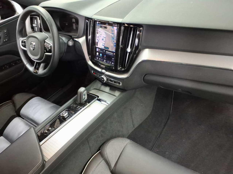 car Volvo XC60 id85637 photo #5