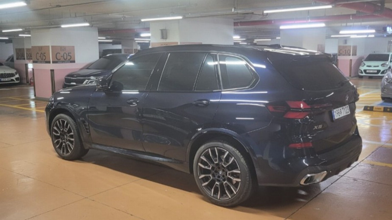 car BMW X5 id85647 photo #2