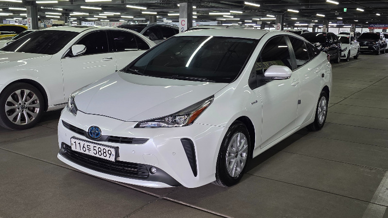 car Toyota Prius id85650 main photo