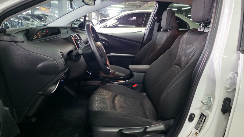 car Toyota Prius id85650 photo #5