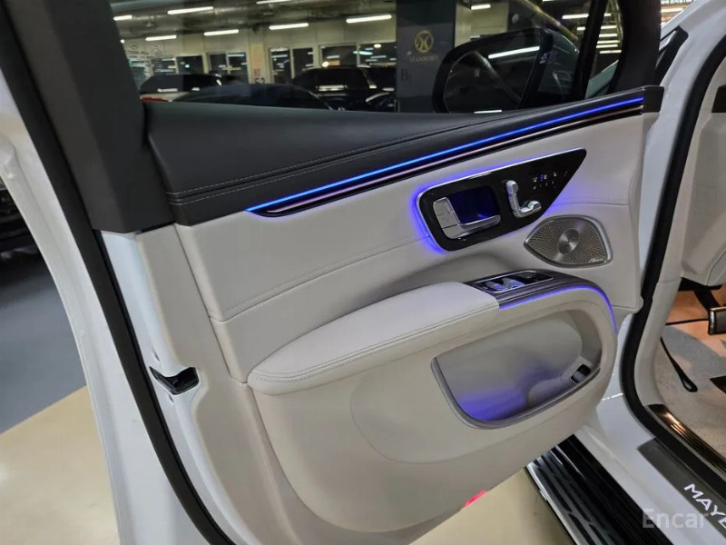car Mercedes Benz EQS id85657 photo #18