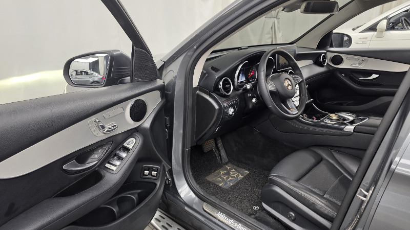 car Mercedes Benz GLC id85659 photo #10