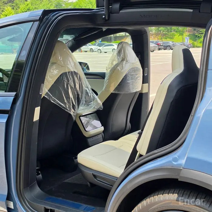 car Tesla Model X id85667 photo #2