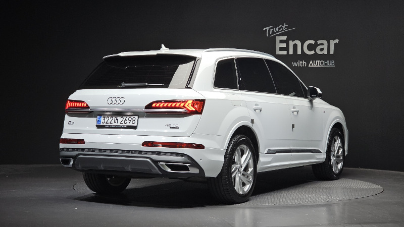 car Audi Q7 id86112 photo #2