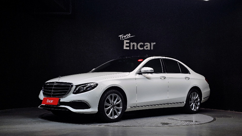 car Mercedes Benz E Class id86145 main photo