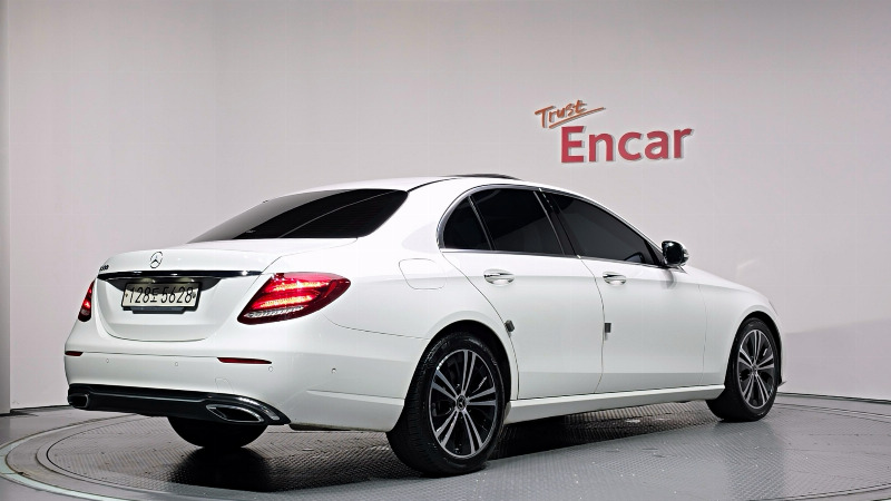 car Mercedes Benz E Class id86146 photo #2
