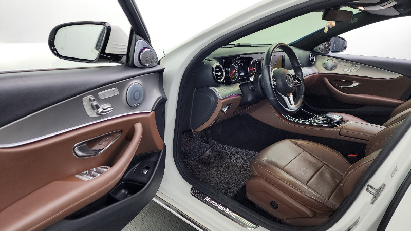 car Mercedes Benz E Class id86155 photo #10