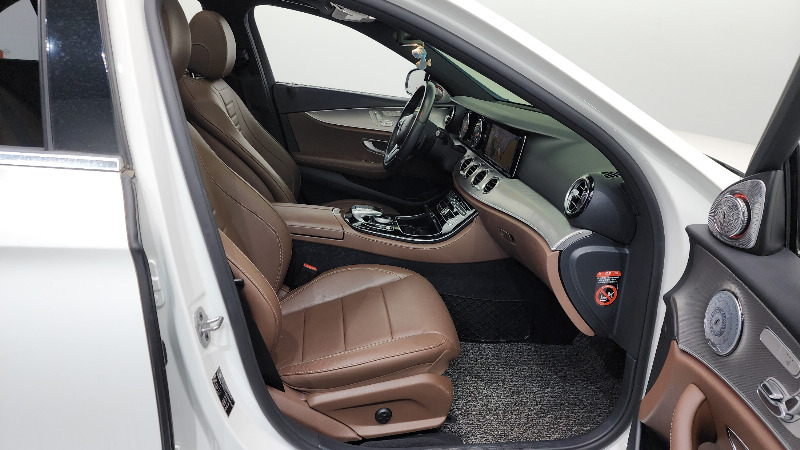 car Mercedes Benz E Class id86155 photo #11