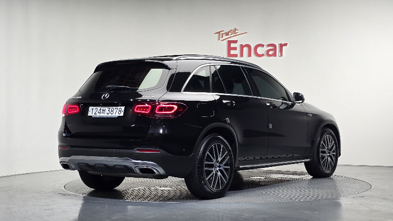 car Mercedes Benz GLC id86174 photo #2