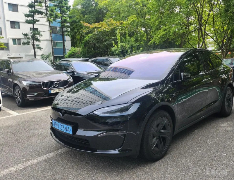 car Tesla Model X id86193 main photo