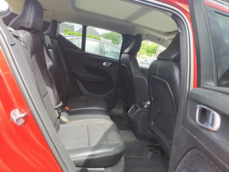 car Volvo XC40 id86352 photo #5